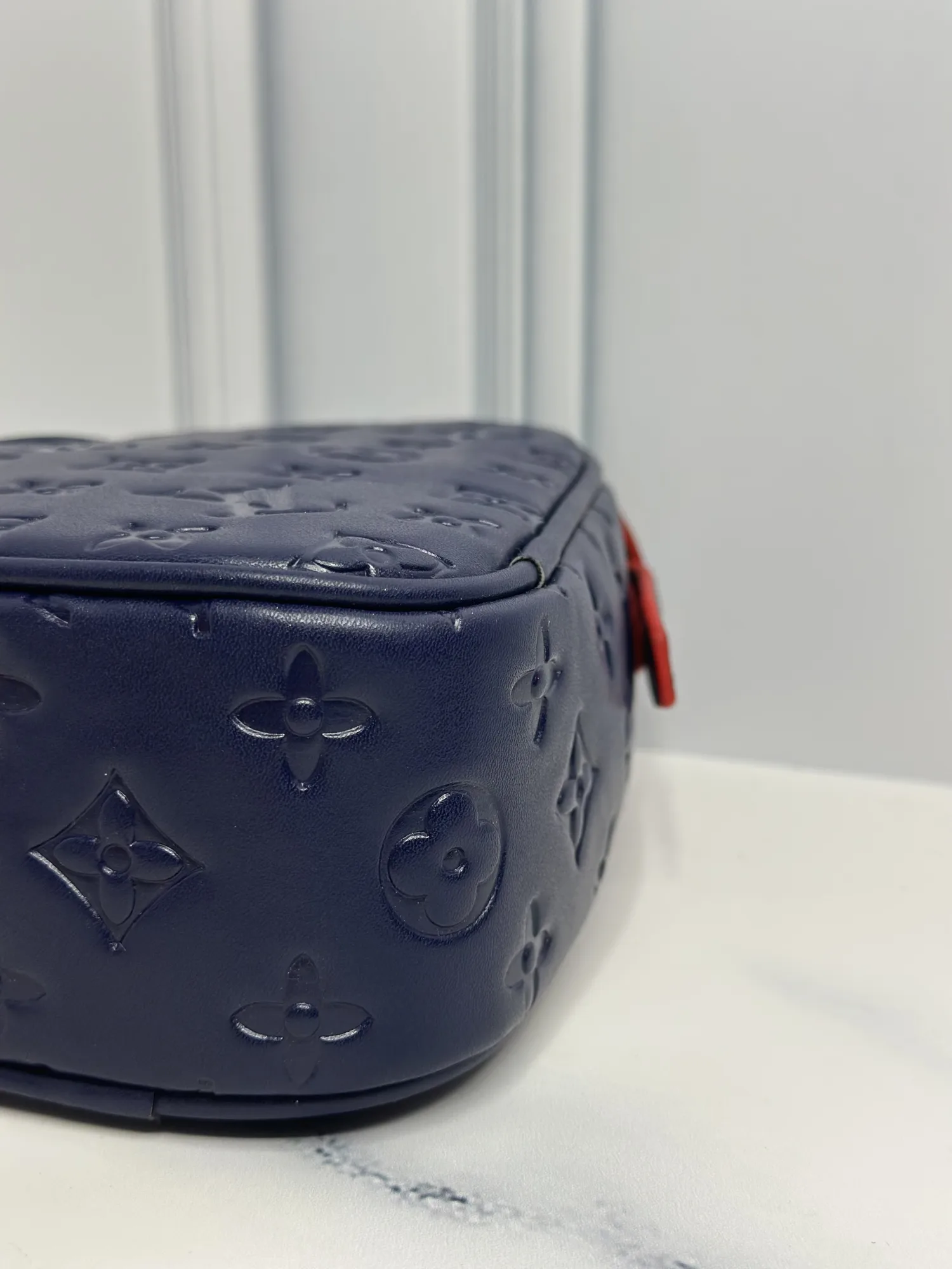 LOUIS VUITTON "Fall in Love"